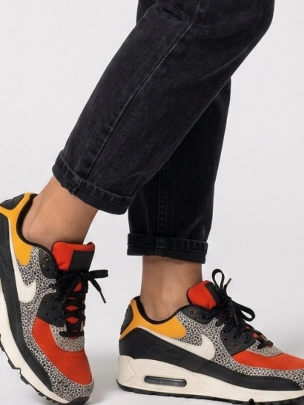 Nike Air Max 90 SE Safari Red Gold Black DC9446-001 Women’s Size 8.5 NWOT